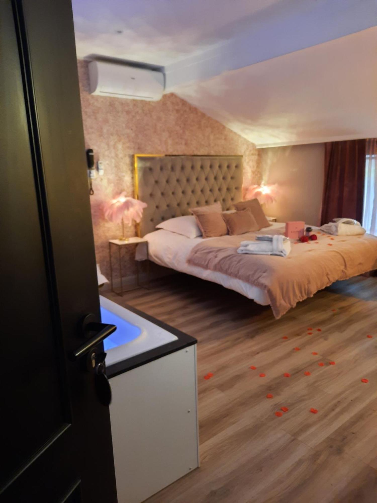 Hotel Mademoiselle Liegi Esterno foto