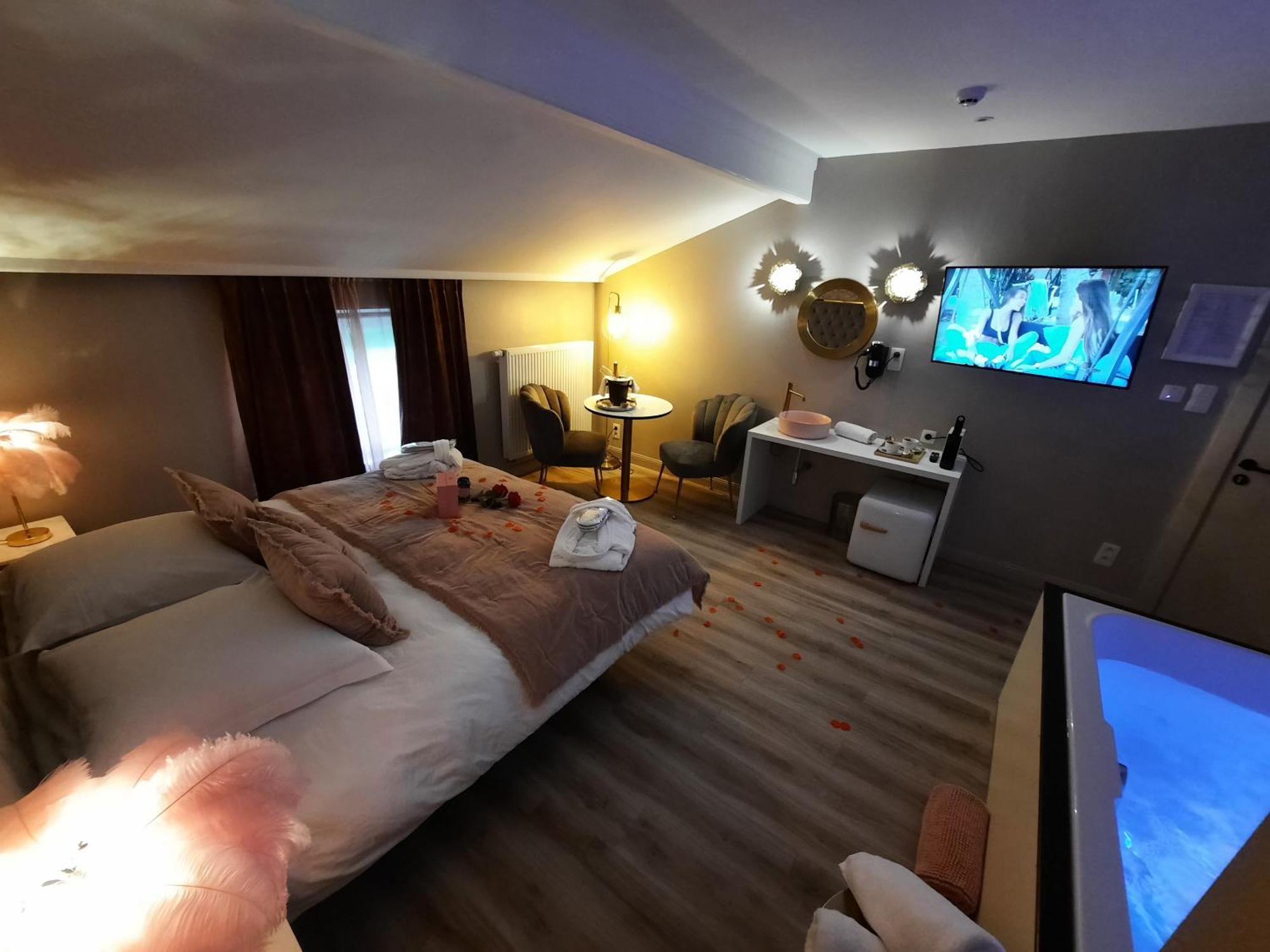 Hotel Mademoiselle Liegi Esterno foto